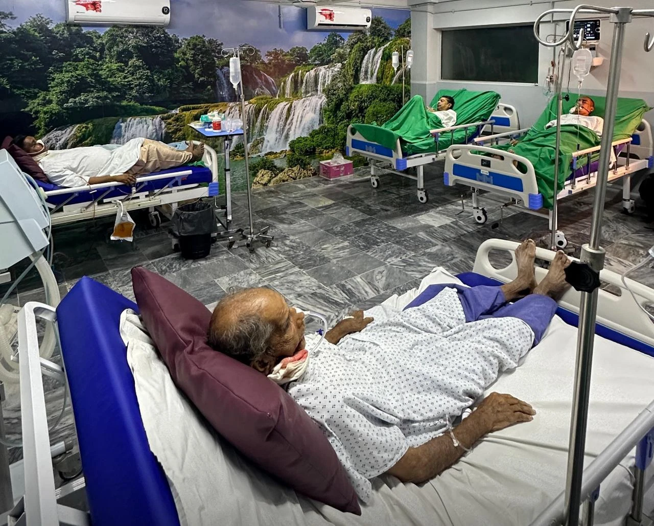 Oral cancer surgery team